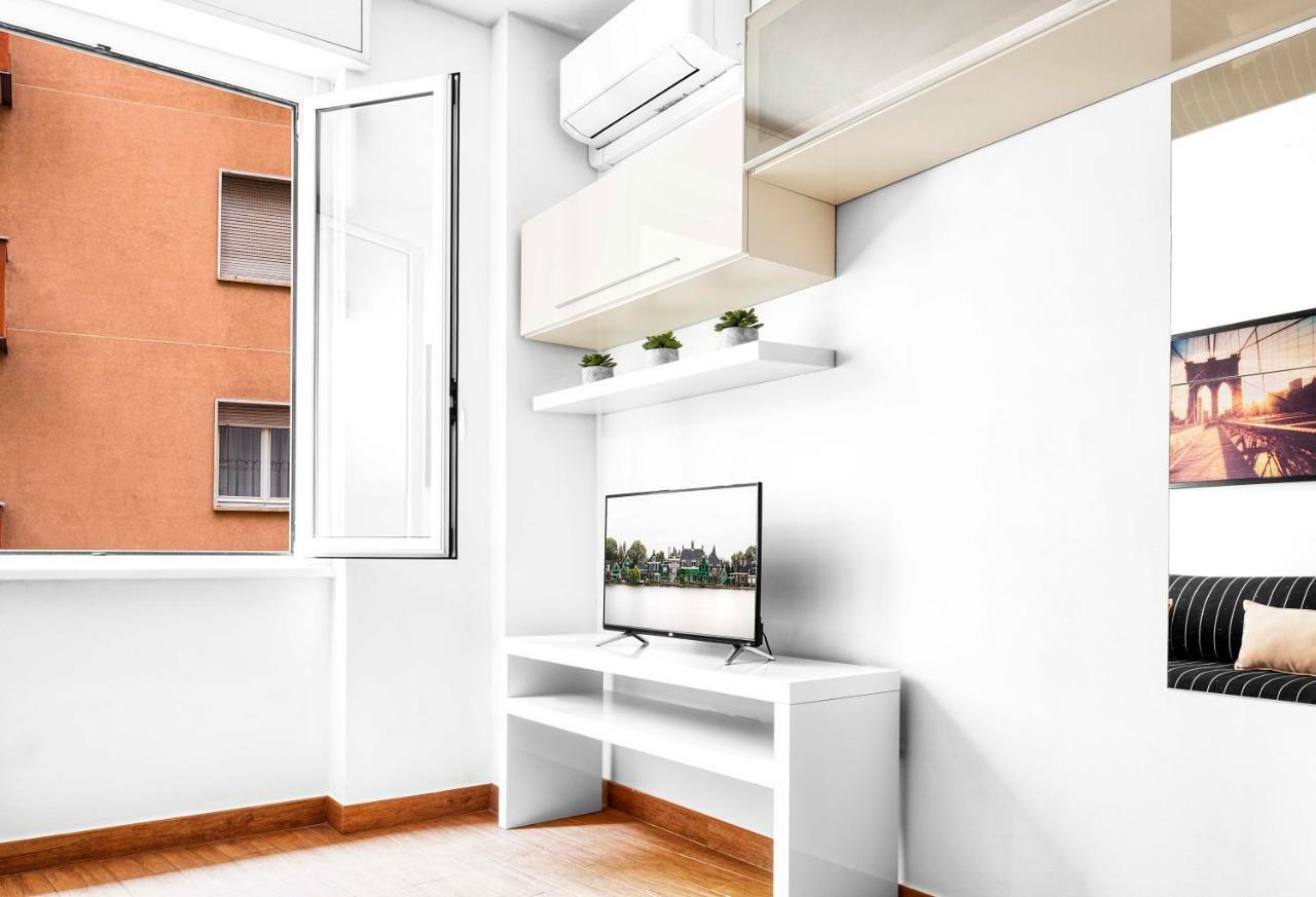Apartment Near Central Station Milano Exterior foto